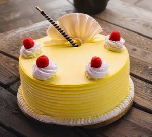 Pineapple Eggless Cake[500Gms]