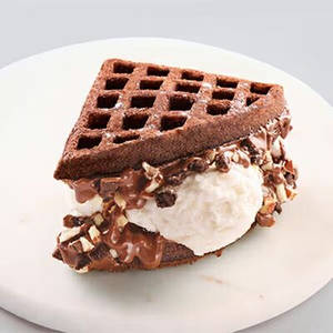 Rocky Crunch Fudge