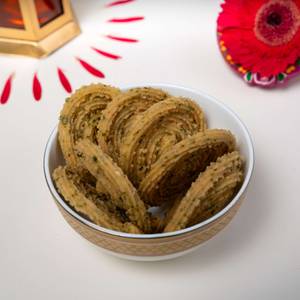 Curry Leaf Murukku