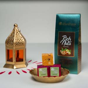 Badam Rich Nuts