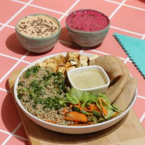 Energy Quinoa And Grilled Cottage Cheese Platter