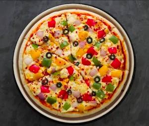 Deluxe Veggie Medium Pizza
