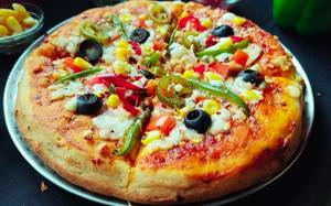 Veg Extravaganza Medium Pizza