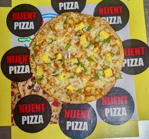 Reshmi Paneer Pizza