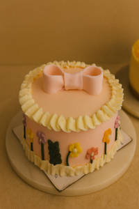 Madame Bloom (350gms)