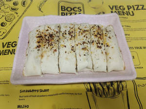 Chicken Stuffed Garlic Bread