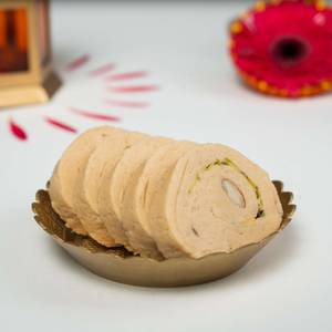 Kaju Cake Roll