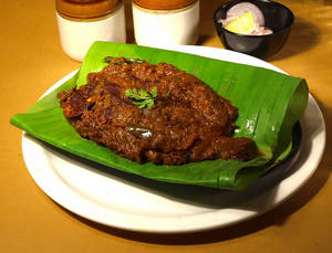 Karimeen Pollichathu