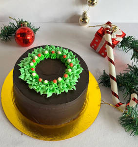 Christmas themed  Chocolate Truffle Cake - Eggless