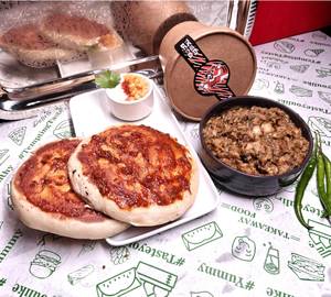 Spicy Chole + 2 Schezwan Kulcha