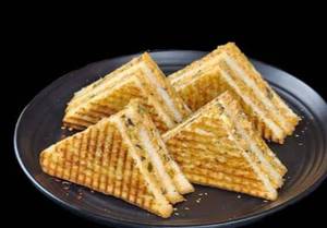 Jain Cheese Corn Sandwich