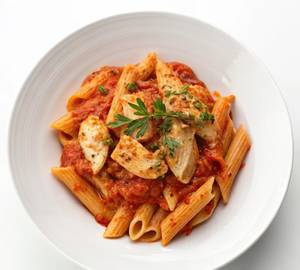 Chicken red sauce pasta