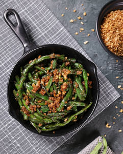 French Beans Burnt Garlic