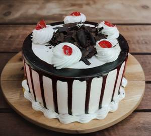 Black forest cake [450gm] with chocolate cake [450gm]