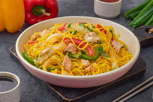 Chicken Singapore Noodles