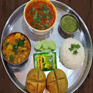 Dal bati thali