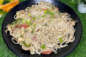 Hakka Noodles