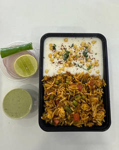 Veg Biryani With Raita