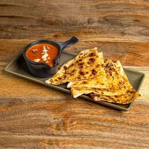 Cheese Naan with Gravy