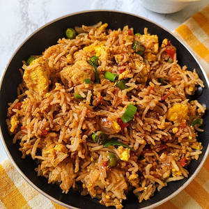 Schezwan Egg Rice