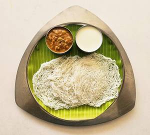 Idiyappam With Spl Vadacurry Or Veg Kurma (3Pc)