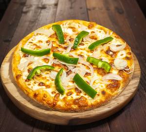 Onion capsicum pizza