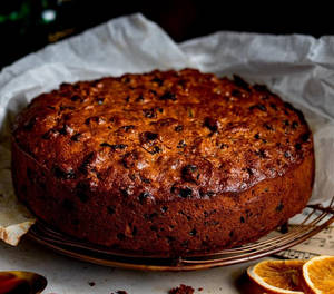 Christmas Plum Cake - Eggless (Has Rum)