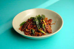 Crispy Lotus Thai Chilly Basil.
