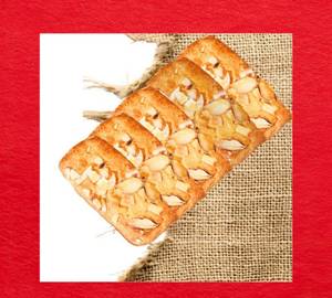 Badaam Laccha Biscuit 300G