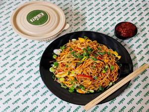 Egg Sichuan Noodles