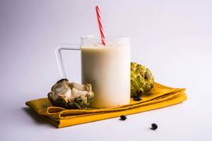 Fresh Sitaphal Milkshake
