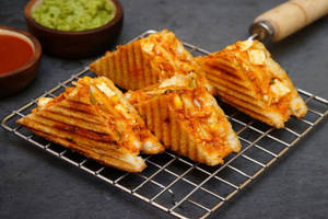 Paneer Tandoori Sandwich