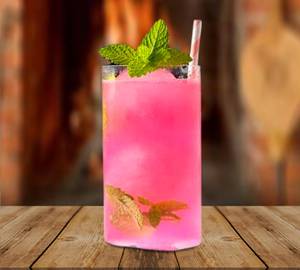 Strawberry mojito