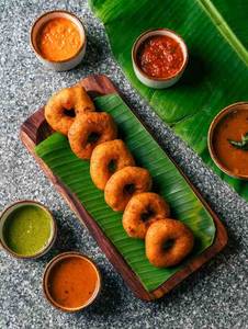 Medu Vada