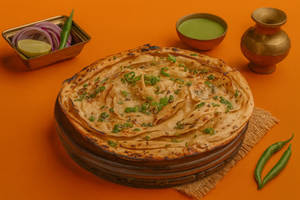 Hari Mirch Paratha