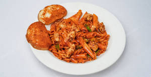 Garlic Chicken Pasta