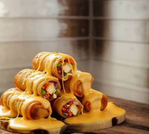 Cheese Tossed Paneer Veg Spring Roll [5 Inches, 1 Piece]