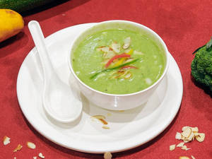 Almond Broccoli Soup
