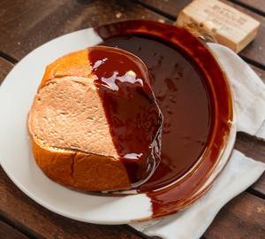 Chocolate Butter Cream Bun