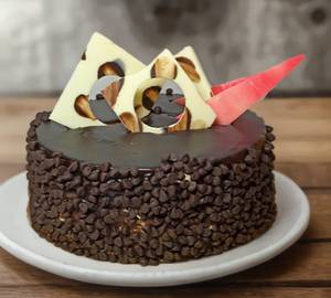 Choco Chips Cake
