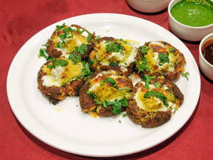 Aloo Tikki Chat