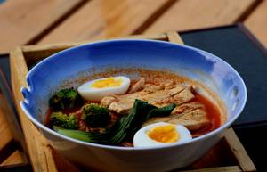 Kimchi Ramen Noodles-Chicken