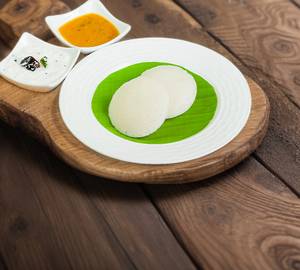 Idli vada 1 plate [1 plate]