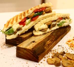 Mushroom & Cheese Burst Sandwich