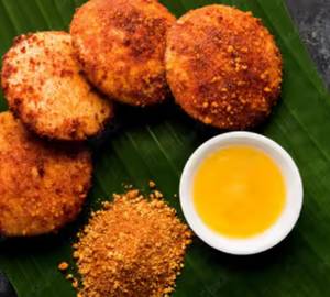 Ghee Karam Idly [ 4 Pcs ],