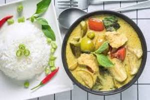 Green Thai Curry with Steamed Rice
