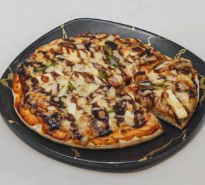 Barbeque Paneer Pizza