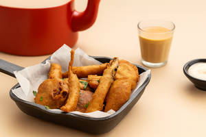 Mirchi Bhajji (4pc)