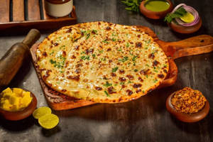 Keema Naan With Gravy