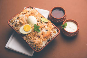 Pan Cooked Signature Eggs Biryani Kilo [1 Kg, 4 Eggs]
